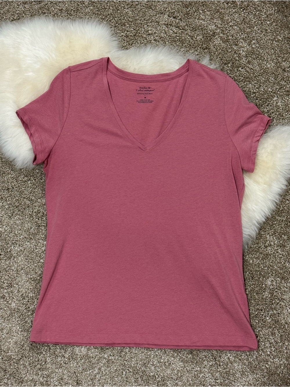 Banana Republic Women's V-Neck Short Sleeve Tee Shirt Dusty Rose Pink Size M